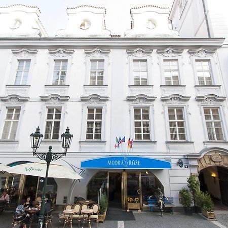 Hotel Modra Ruze Prag Exterior foto